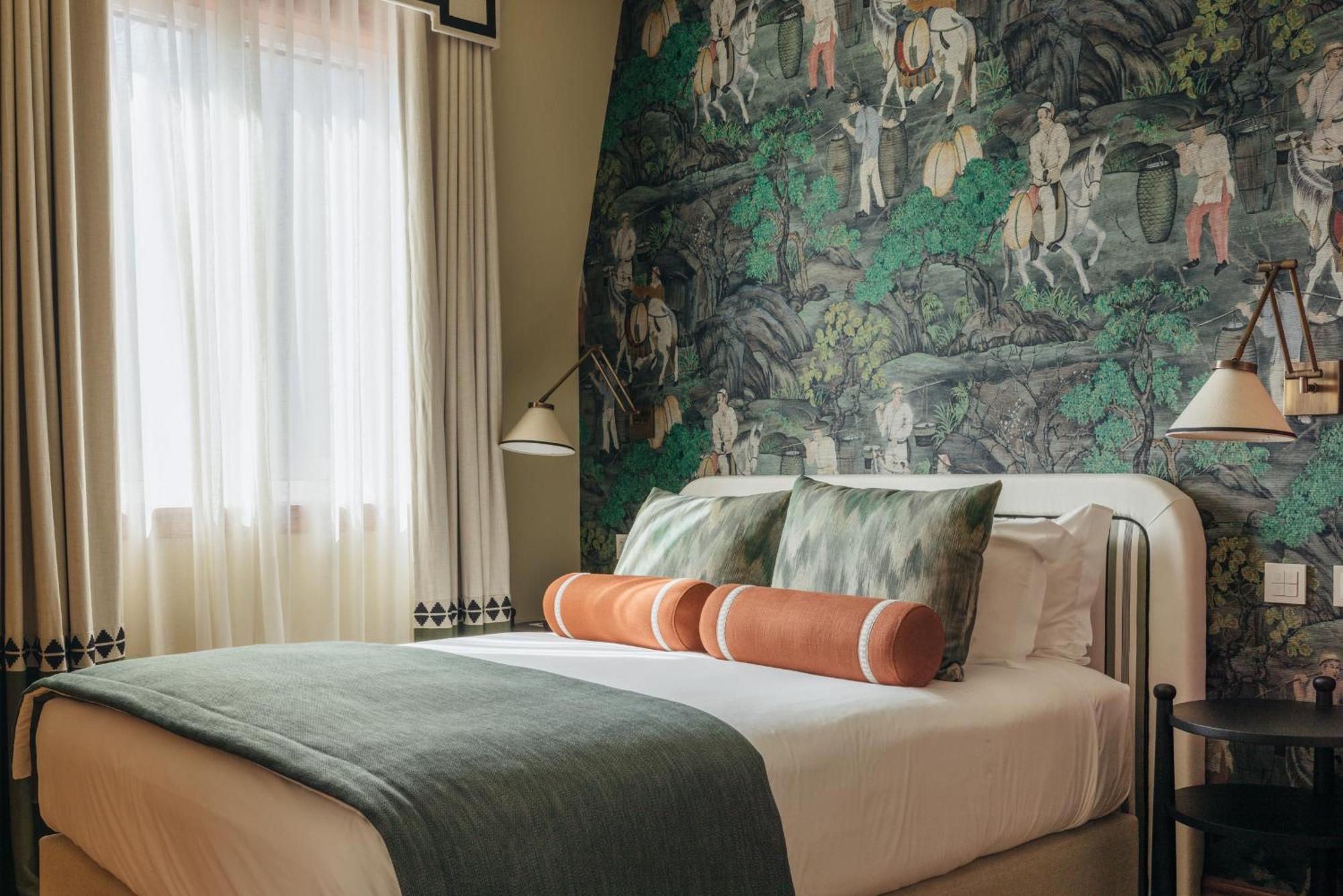 إنفانت ساجريه -فندق لاكشري هيستوريك بورتو المظهر الخارجي الصورة A bedroom at the hotel